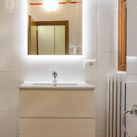 Center Διαμέρισμα