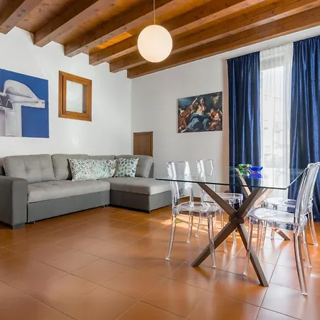 Apartment Center *