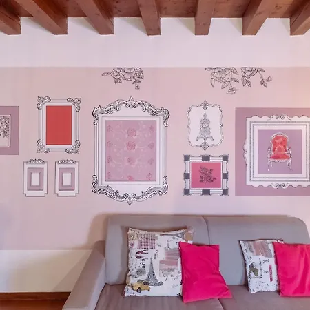 Center Διαμέρισμα *