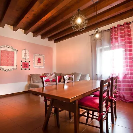 Apartament Center