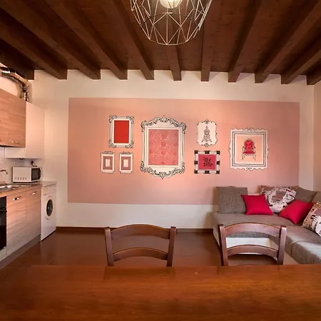 Apartament Center
